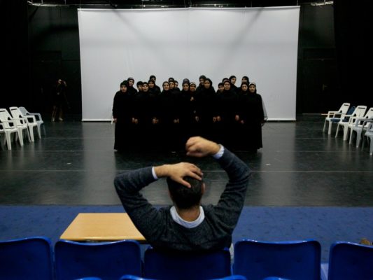 Screen Stories of Conflict, Migration and Place